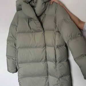 Babaton Duvet Puffer Mid